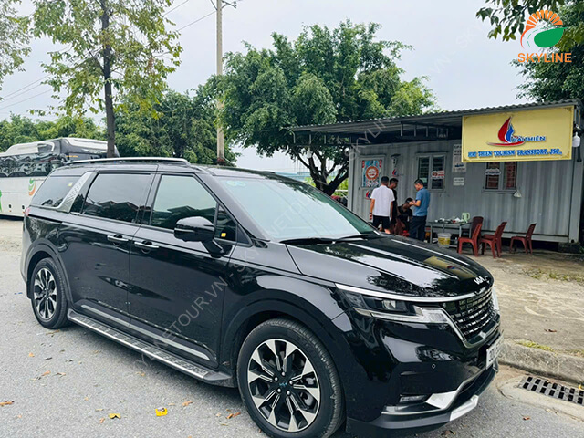 cho-thue-xe-7-cho-kia-sedona-tai-ha-noi-4