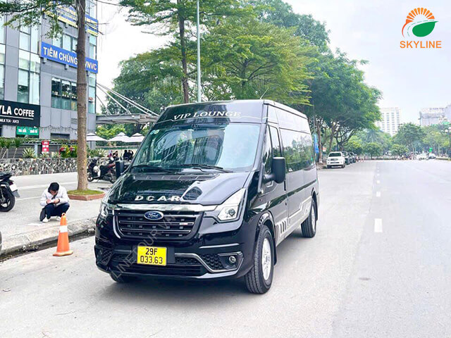 cho-thue-xe-9-cho-ford-transit-limosine-tai-ha-noi_done-2