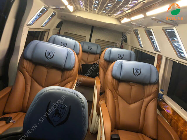 cho-thue-xe-9-cho-ford-transit-limosine-tai-ha-noi_done-3