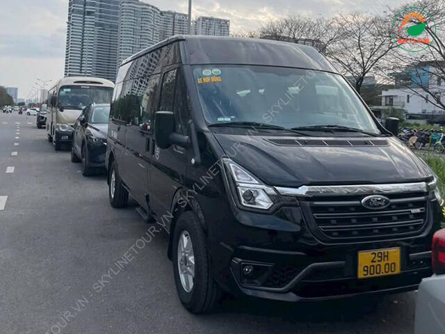 Dịch vụ cho thuê xe 16 chỗ Ford Transit đi chùa Địa Tạng Phi Lai Tự đời mới