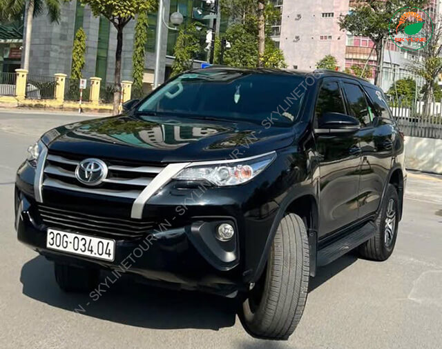 Xe 7 chỗ đi Hạ Long từ nhà xe Skyline