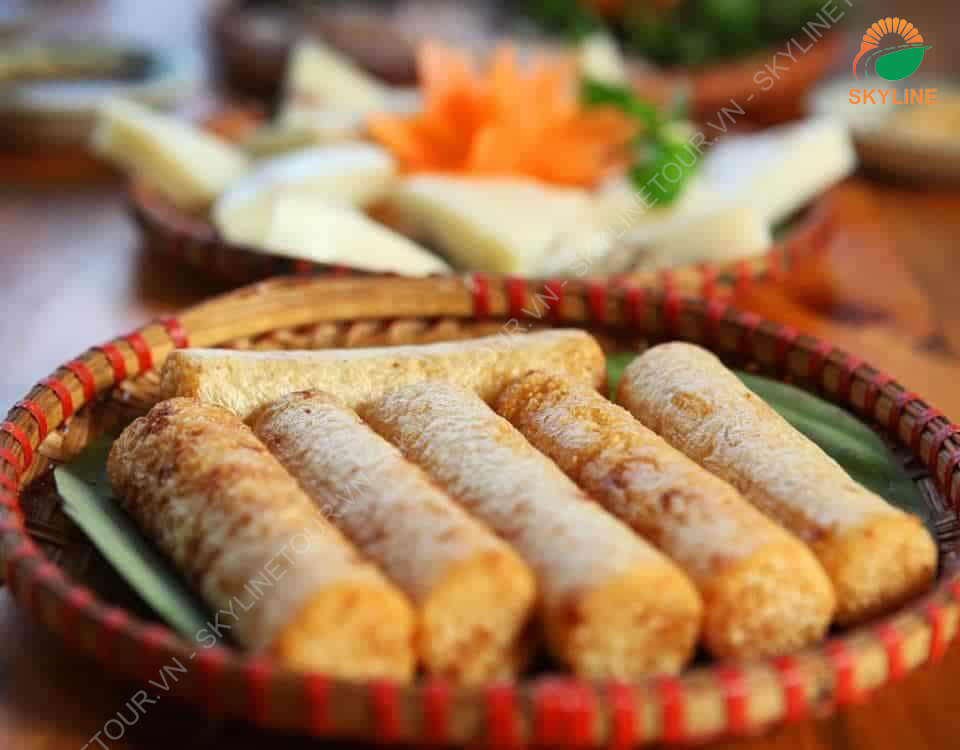 com-lam-hoa-binh