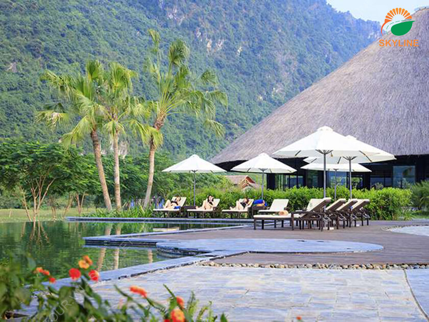 skyline-thue-xe-di-hoa-binh