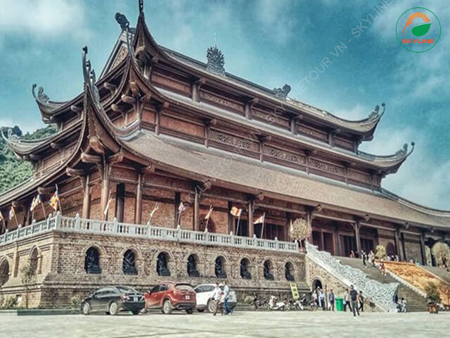 Điện Tam Thế chùa Tam Chúc Hà Nam – điểm tham quan nổi bật